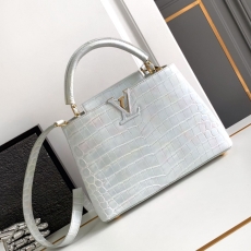 LV Capucines Bags